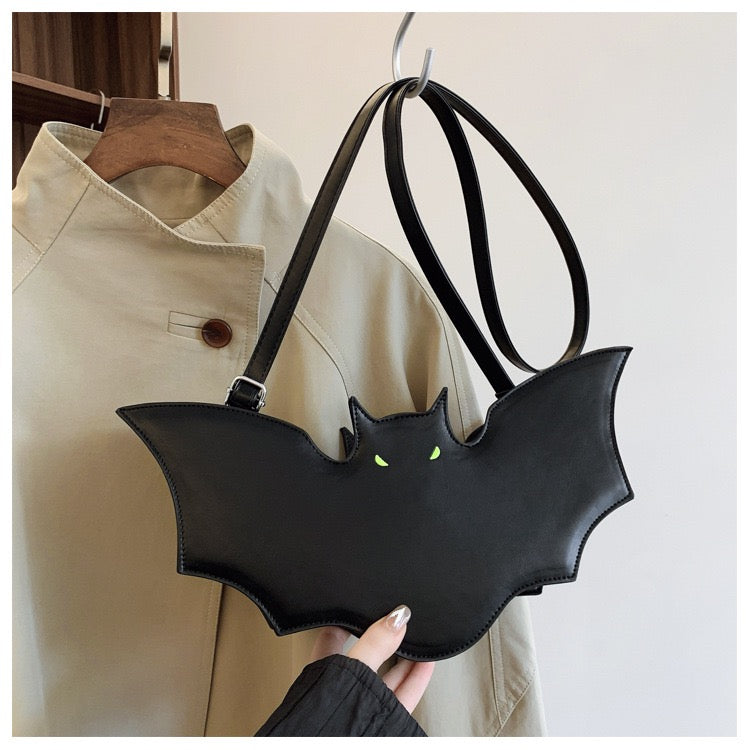 bat shaped purse